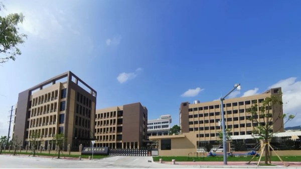 ���λ�j9�ٷ���վ��ҵ���������˹������ò�Ʒ����